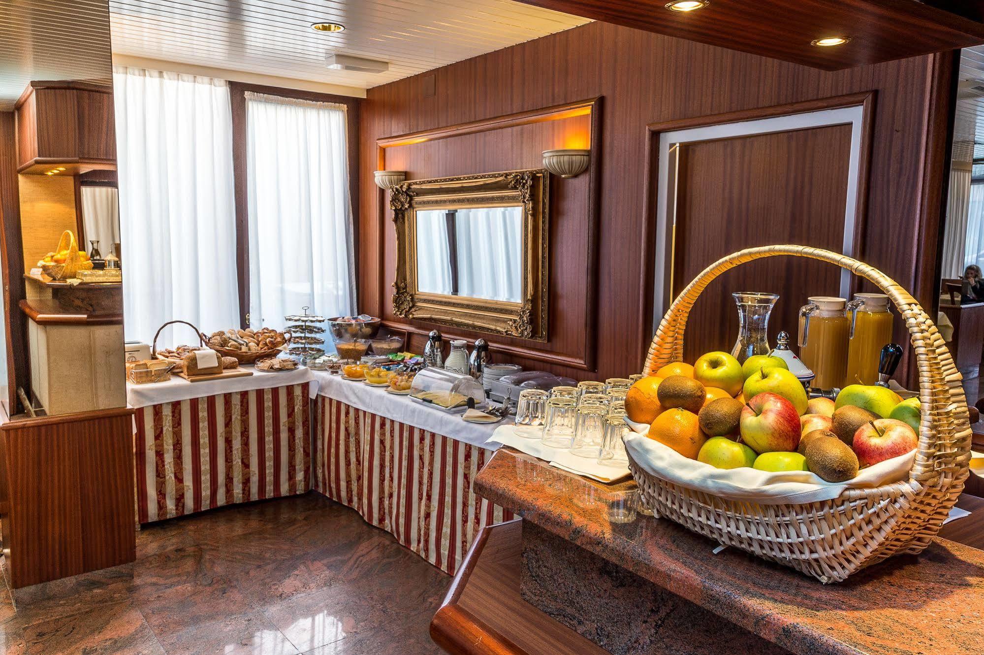 Churchill Hotel Genève