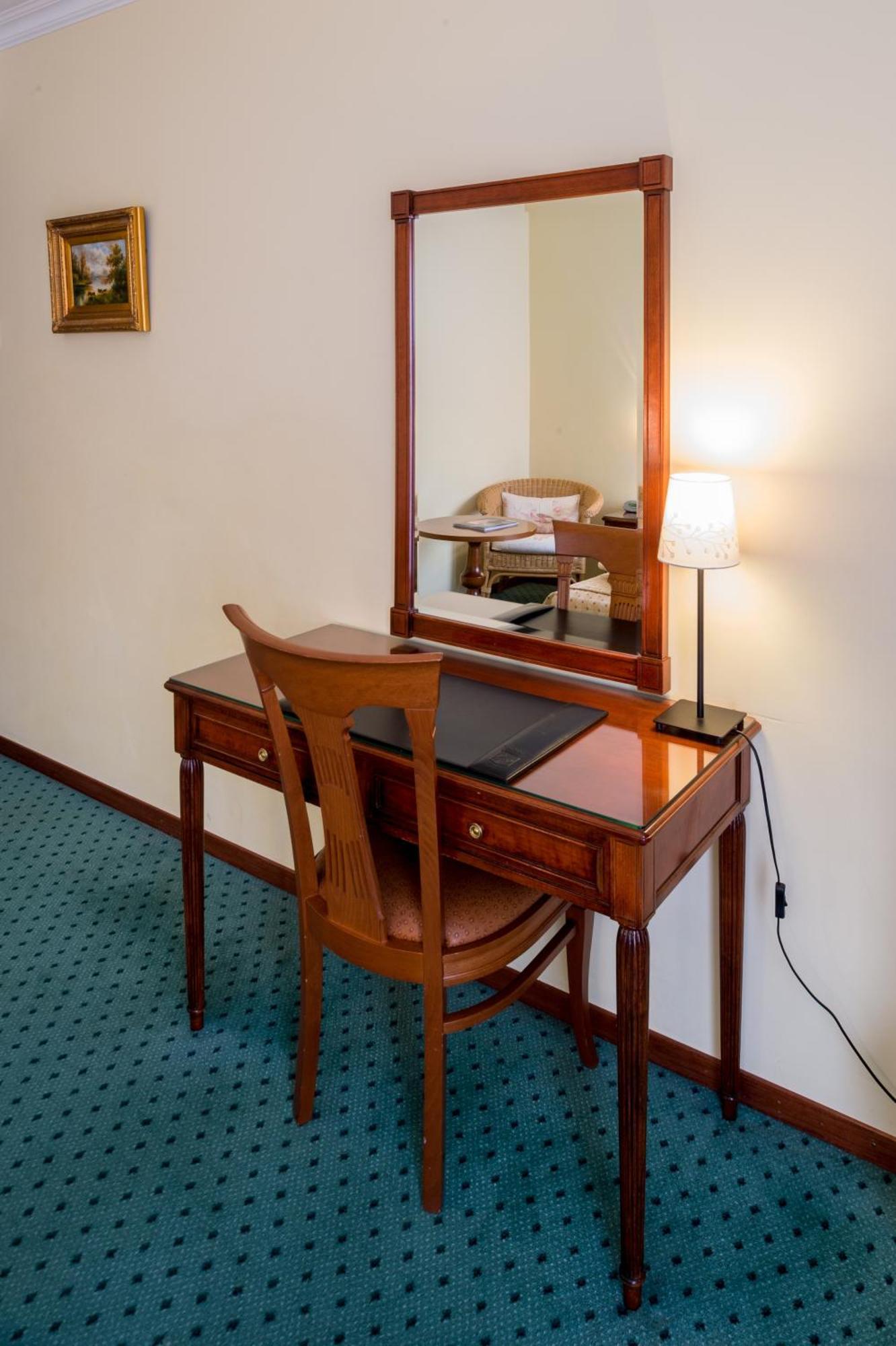 Hotel Churchill