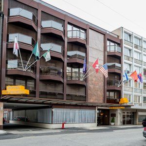 Churchill Hotel