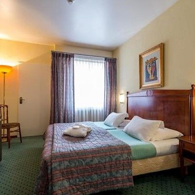 Churchill Hotel 4*